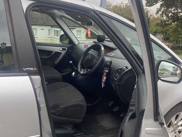 Citroen C4 Hatchback, Diesel, 2010, Silver