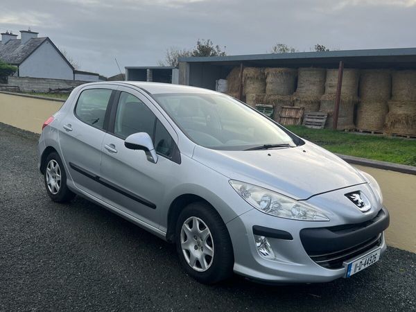 Peugeot 308 Hatchback, Diesel, 2011, Silver