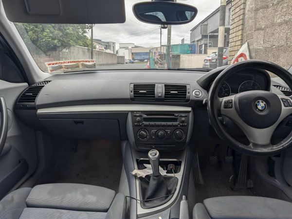 BMW 1-Series Hatchback, Petrol, 2005, Blue
