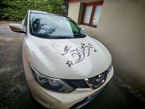 Nissan Qashqai Hatchback, Petrol, 2014, White