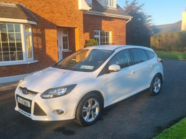 Ford Focus Hatchback, Diesel, 2011, White