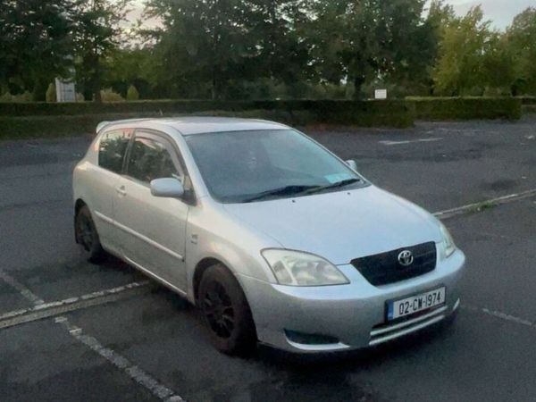Toyota Corolla Hatchback, Petrol, 2002, Silver