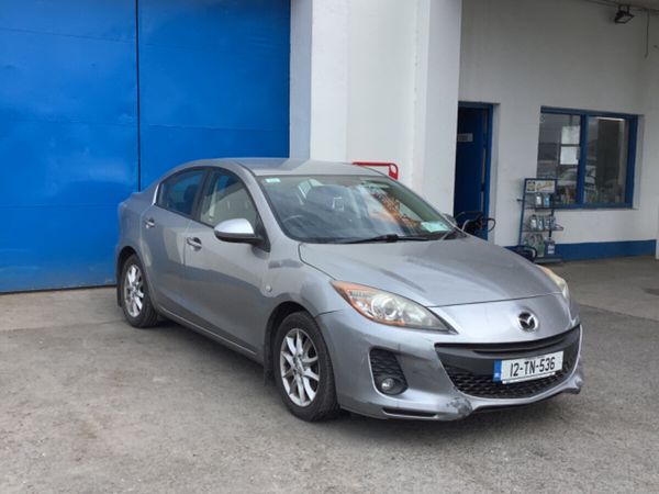 Mazda Mazda3 Saloon, Diesel, 2012, Grey