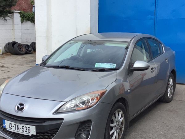 Mazda Mazda3 Saloon, Diesel, 2012, Grey