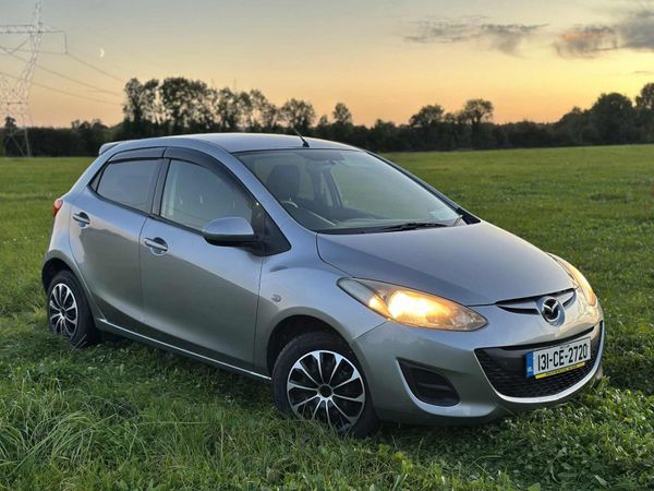 Mazda Demio MPV, Petrol, 2013, Grey