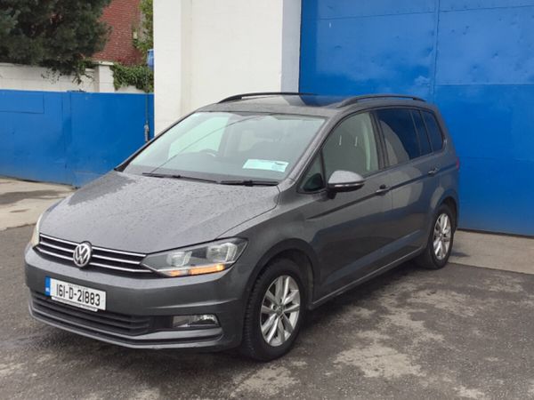 Volkswagen Touran MPV, Diesel, 2016, Grey