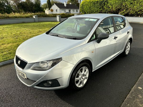 SEAT Ibiza MPV, Petrol, 2011, Silver
