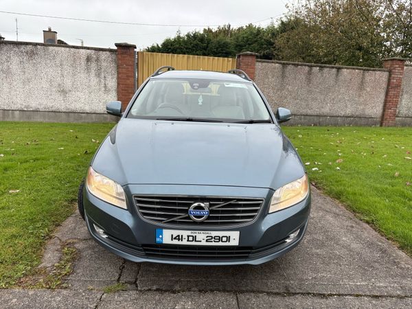 Volvo V70 Estate, Diesel, 2014, Blue