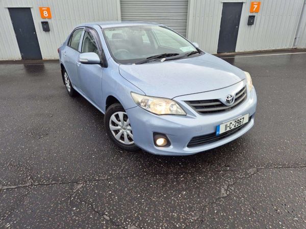Toyota Corolla Saloon, Petrol, 2011, Blue