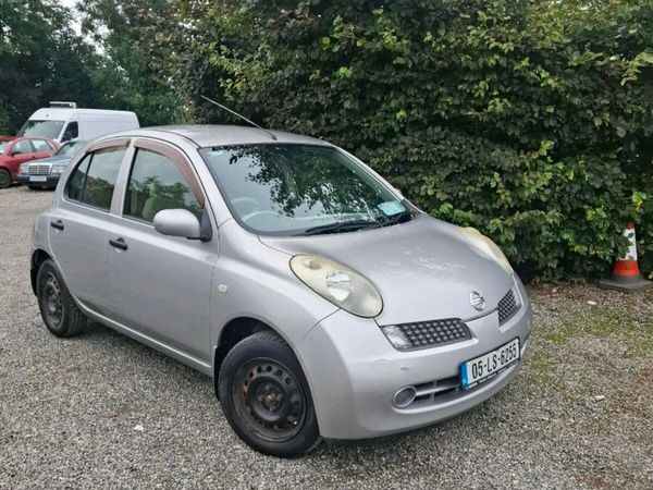 Nissan March Hatchback, Petrol, 2005, Silver