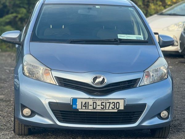 Toyota Vitz Hatchback, Petrol, 2014, Blue