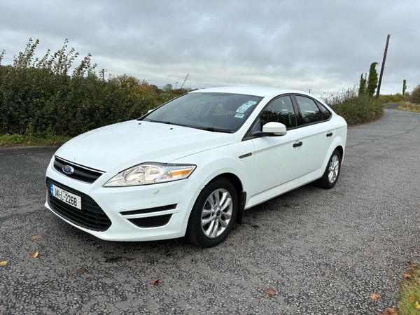 Ford Mondeo Hatchback, Diesel, 2014, White
