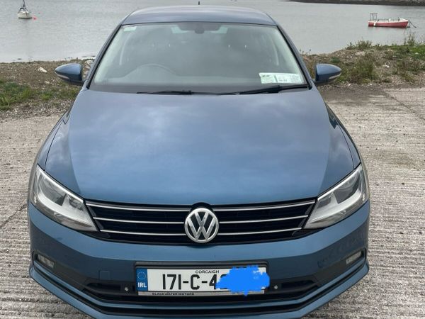 Volkswagen Jetta Saloon, Diesel, 2017, Blue