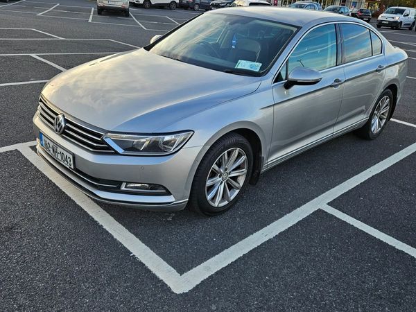 Volkswagen Passat Saloon, Diesel, 2016, Silver