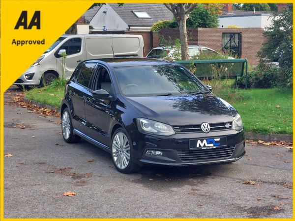 Volkswagen Polo Hatchback, Petrol, 2014, Black