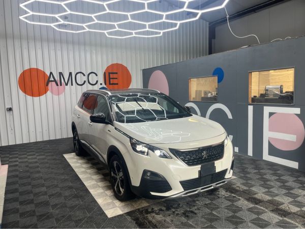 Peugeot 5008 MPV, Diesel, 2021, White