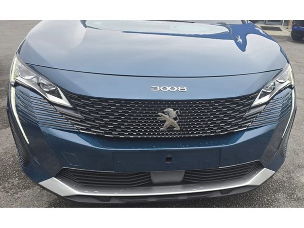 Peugeot 3008 MPV, Diesel, 2022, Blue