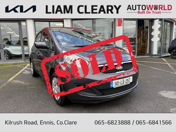 Kia Venga MPV, Diesel, 2014, Silver