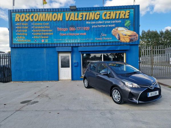 Toyota Yaris Hatchback, Petrol, 2015, Grey