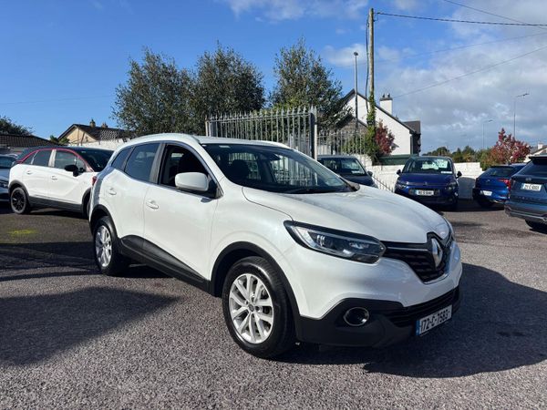 Renault Kadjar SUV, Petrol, 2017, White