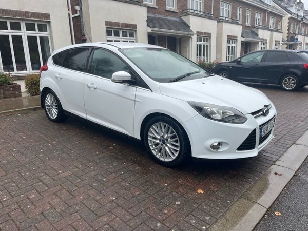 Ford Focus Hatchback, Diesel, 2012, White