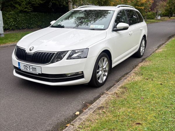 Skoda Octavia Estate, Diesel, 2017, White