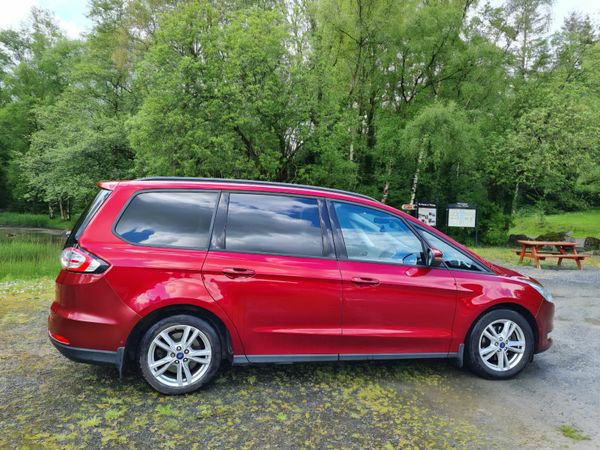 Ford Galaxy MPV, Diesel, 2017, Red