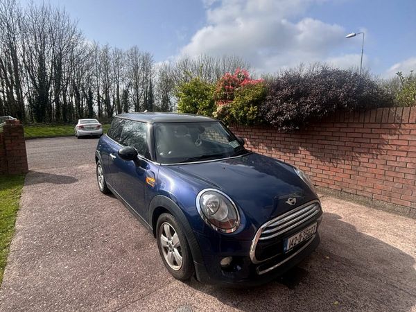 Mini Cooper Hatchback, Diesel, 2014, Blue