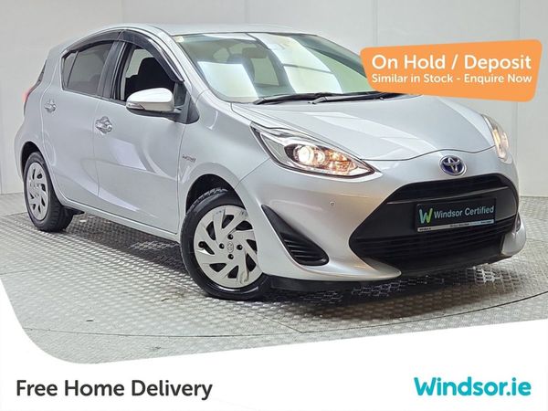 Toyota Aqua Hatchback, Petrol, 2019, Silver