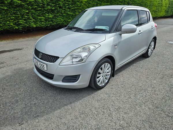 Suzuki Swift Hatchback, Diesel, 2012, Silver