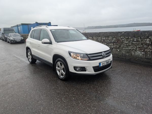 Volkswagen Tiguan SUV, Diesel, 2012, White
