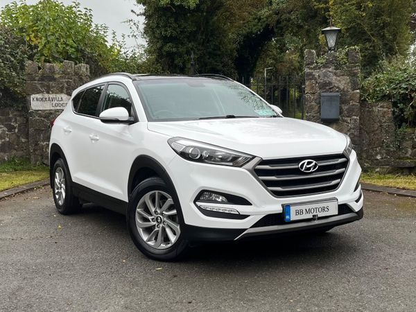 Hyundai Tucson SUV, Diesel, 2016, White