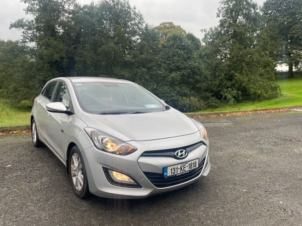 Hyundai i30 Hatchback, Diesel, 2013, Silver