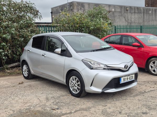 Toyota Vitz Hatchback, Petrol, 2016, Silver