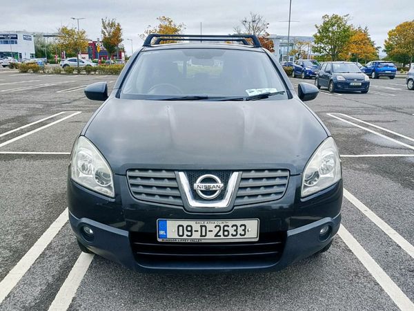 Nissan Qashqai SUV, Diesel, 2009, Black