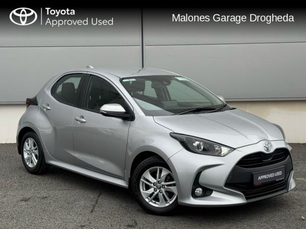 Toyota Yaris Hatchback, Petrol, 2021, Silver