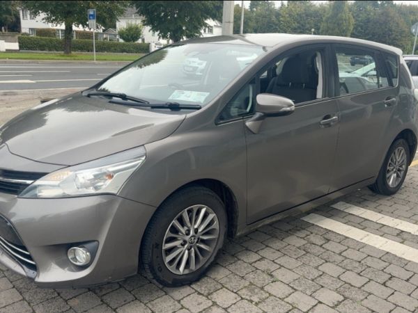 Toyota Verso MPV, Diesel, 2016, Bronze