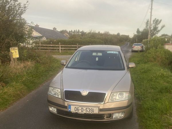 Skoda Octavia Hatchback, Diesel, 2006, Beige