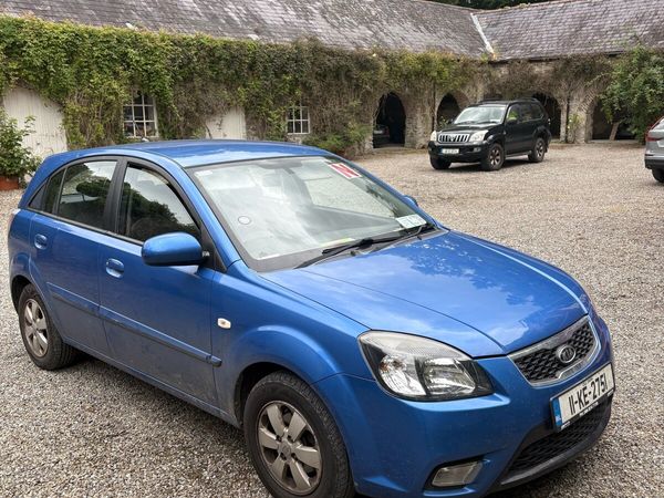 Kia Rio Hatchback, Diesel, 2011, Blue