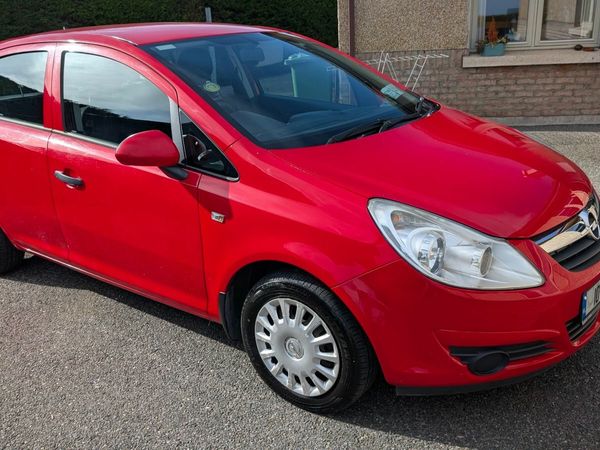 Opel Corsa Hatchback, Petrol, 2010, Red