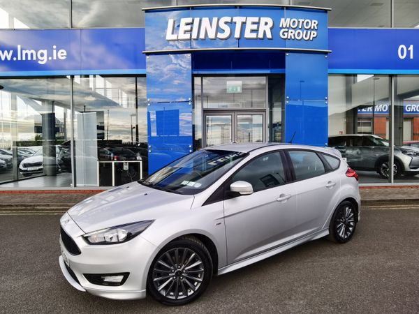Ford Focus Hatchback, Diesel, 2017, Silver