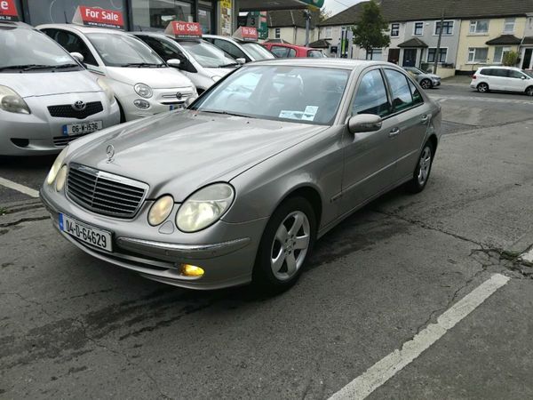 Mercedes-Benz E-Class Saloon, Petrol, 2004, Silver