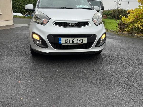 Kia Picanto Hatchback, Petrol, 2013, Silver