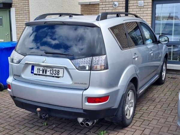 Mitsubishi Outlander SUV, Diesel, 2011, Grey