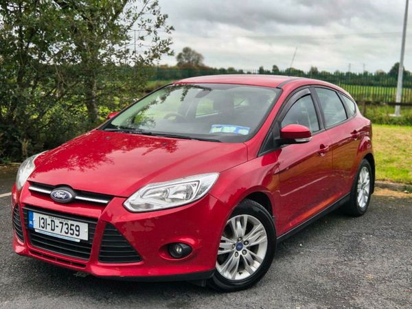 Ford Focus Hatchback, Diesel, 2013, Red