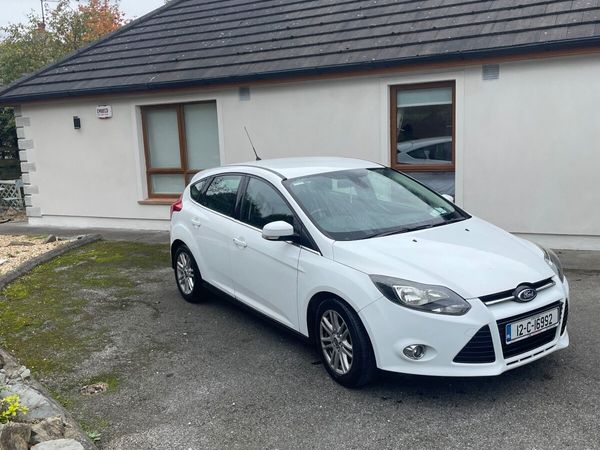 Ford Focus Hatchback, Diesel, 2012, White