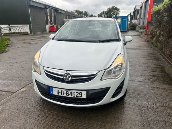 Opel Corsa Hatchback, Petrol, 2011, White