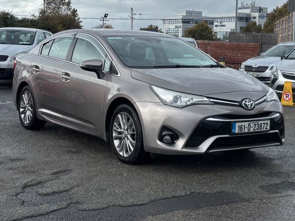Toyota Avensis Saloon, Diesel, 2016, Bronze