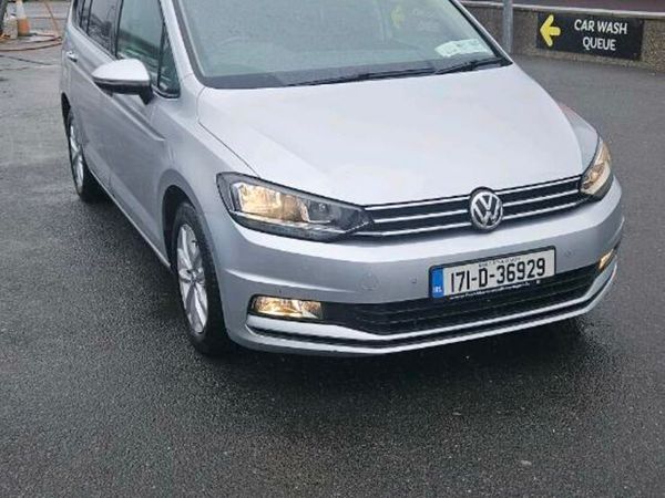 Volkswagen Touran MPV, Diesel, 2017, Grey