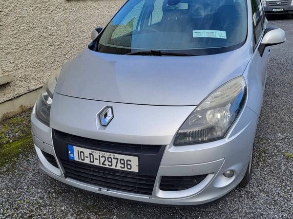 Renault Scenic MPV, Diesel, 2010, Silver